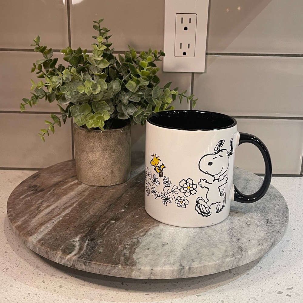 NWT - PEANUTS Snoopy and Woodstock Floral Mug